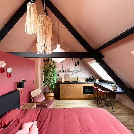 Romantic Flat Heart Of Bruges